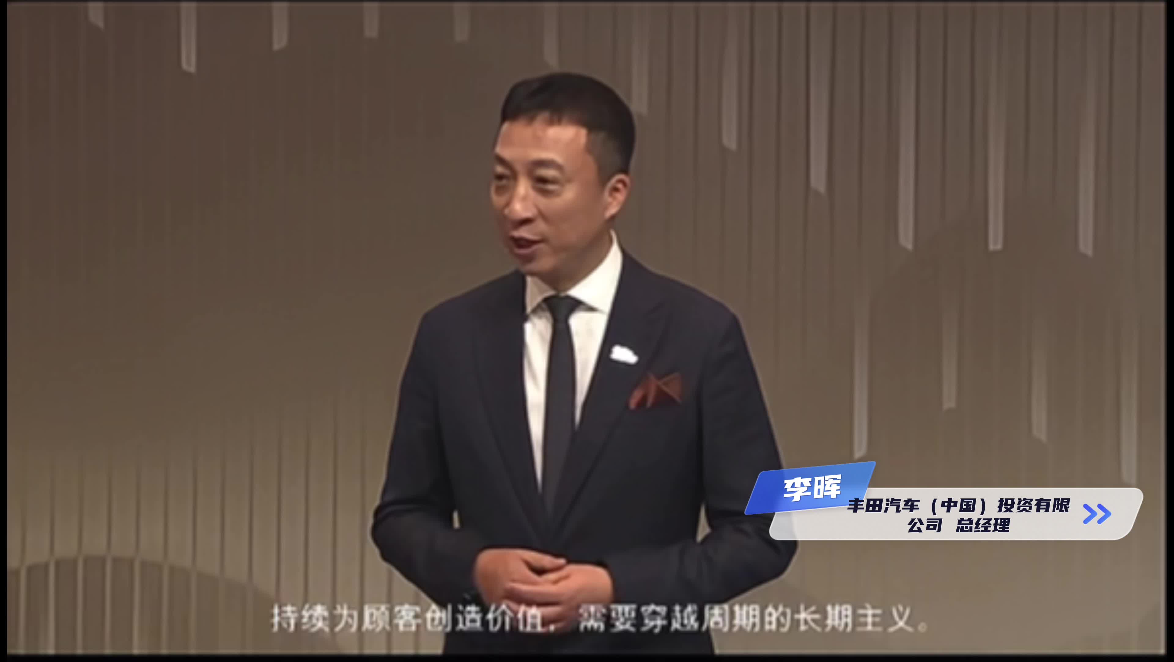 包含纳达尔在DWG比赛中重要助攻，锐不可当引发热议！气势如虹延续的词条
