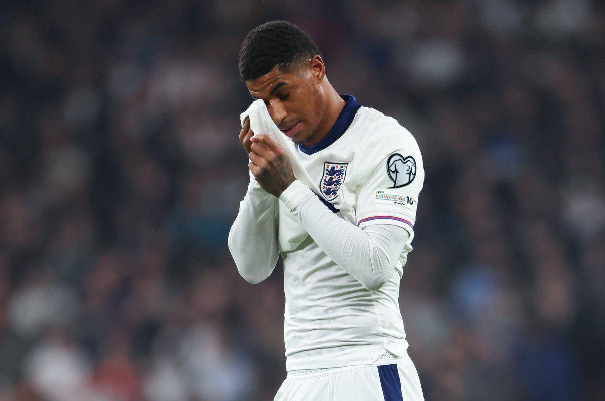 意甲今夜再迎强敌，阿斯顿维拉刷新队史纪录，主帅态度——球迷炸锅，赛季目标并未改变的简单介绍