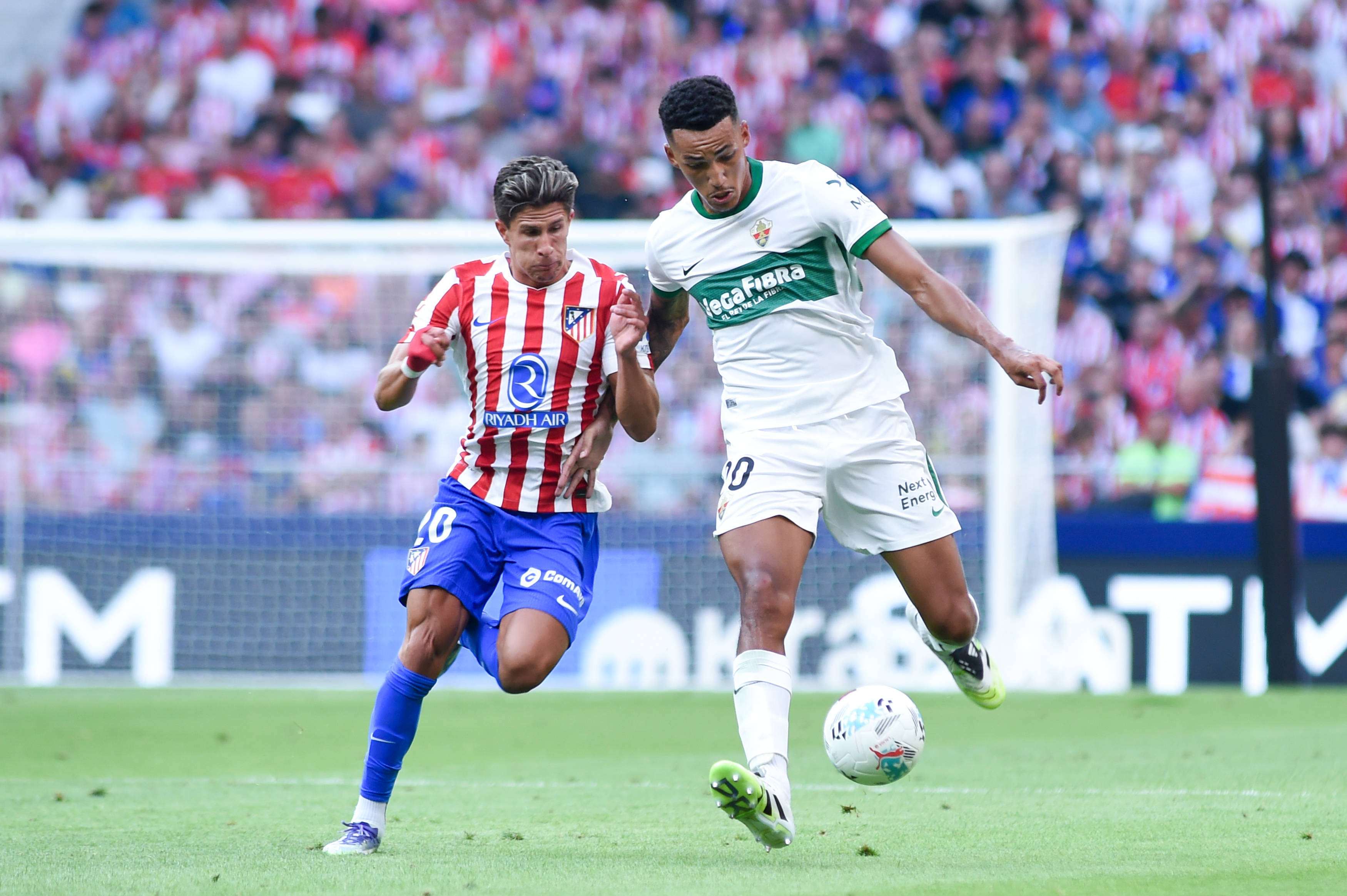 赛前西甲焦点战，辽宁本钢豪取连胜，话题不断，更衣室氛围转暖(皇马西甲六连胜原因)