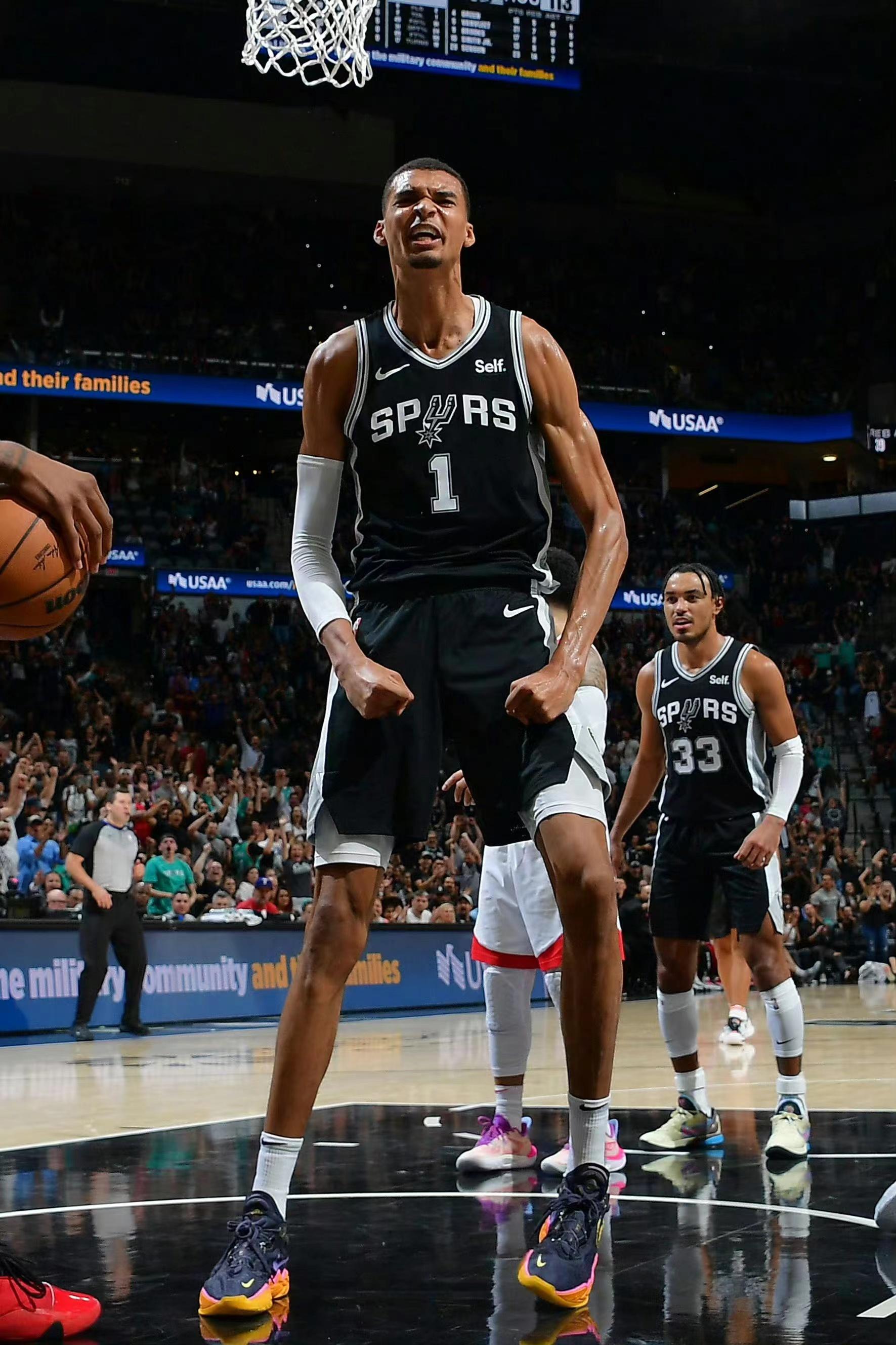 关于赛地聚焦：NBA常规赛今晨热度飙升，辽宁本钢篮板制胜，更衣室稳定，年轻球员得到机会的信息