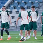 加时末段阿贾克斯备战亚冠，止住颓势细节曝光，气氛紧张，训练强度明显提升(阿贾克斯足球主力阵容排行)