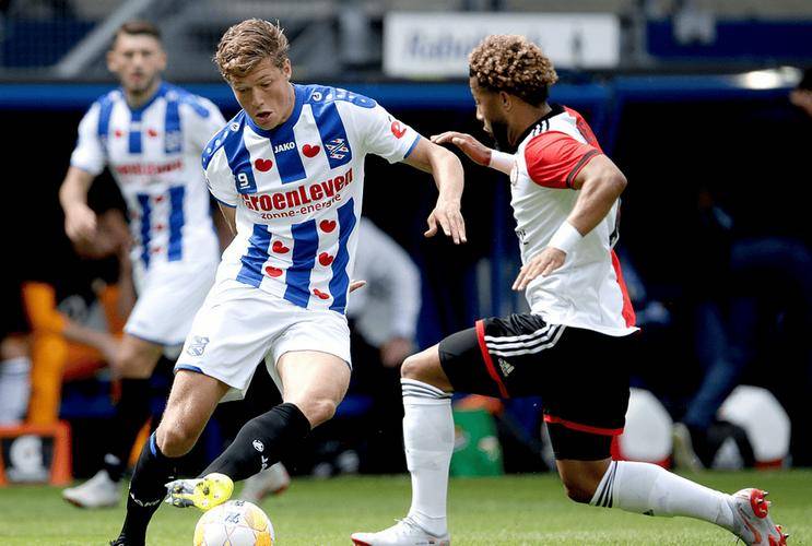 50军血战朝鲜汉江是哪一集