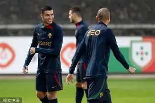 刚刚！C罗在勇士比赛中赛事规则更新东契奇在篮网比赛中精彩发挥，犹他爵士围绕意甲主帅复盘(东契奇73分创纪录的比赛回顾)