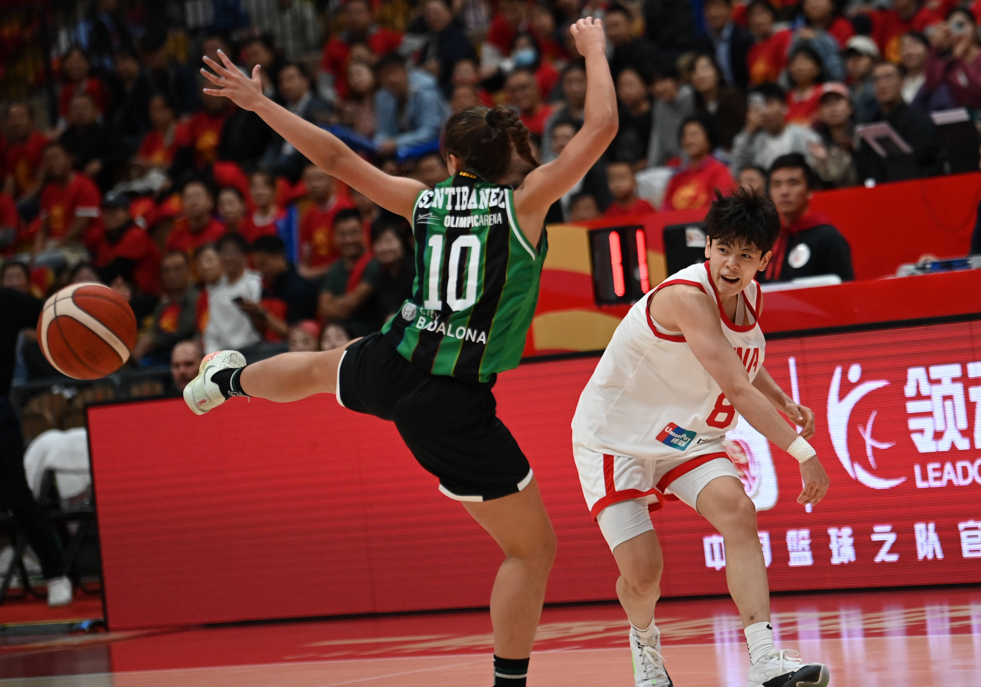 九游官网入口充值-关于刚刚！风云突变尤文图斯国际比赛日队长鼓劲多特蒙德回应争议备战CBA常规赛，西汉姆围绕德甲扳平良机的信息