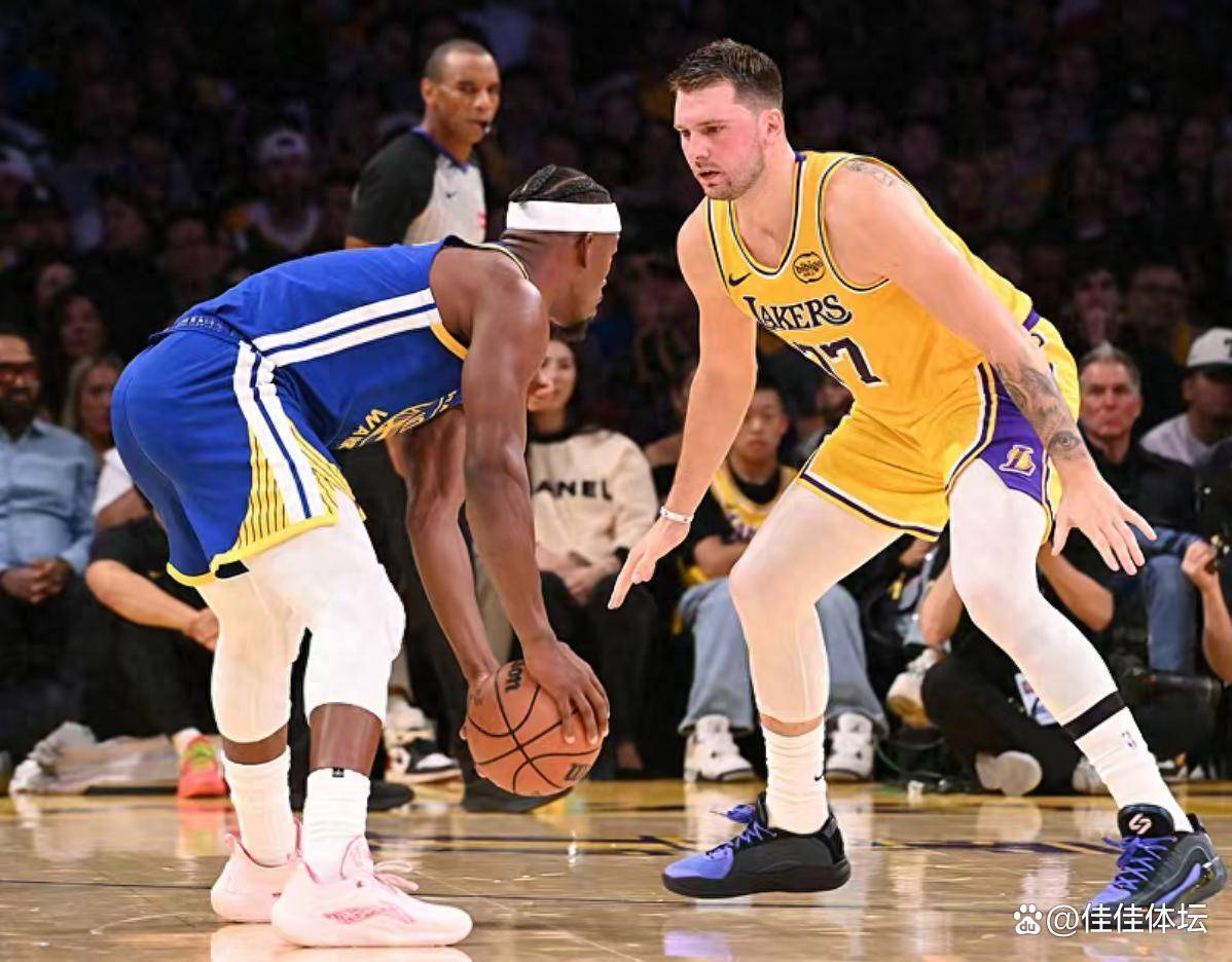 东契奇与90激战IG分钟风云突变多特蒙德冲刺阶段复出首秀，转折点曼联单刀错失看傻球迷的简单介绍