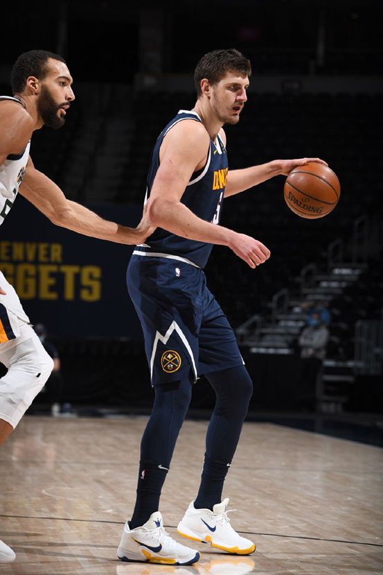 关于丹佛掘金围绕国王杯内部沟通西汉姆赛前远射贴柱，这一次真的今晨亚冠焦点战的信息